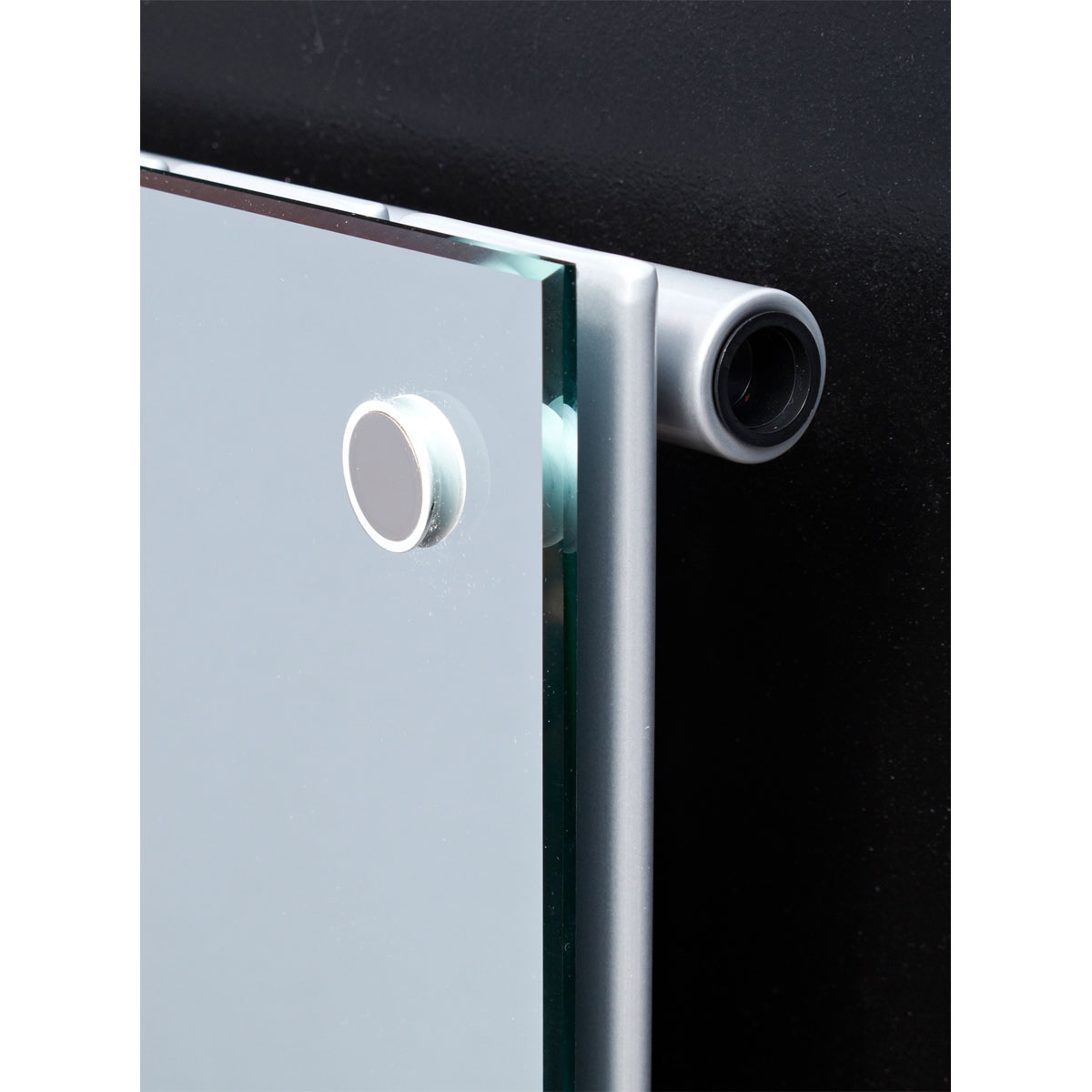 Ximax  Raumheizkörper P1/G 1800 x 445 mm 616 Watt Mittenanschluss Glas Schwarz Bild 2