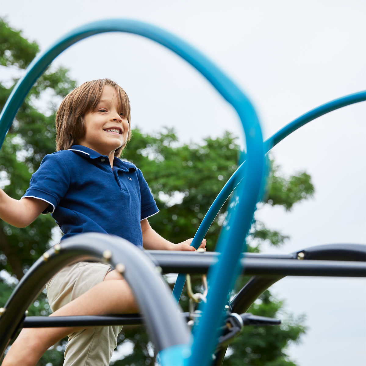 TP Toys Klettergerüst UFO mit Hängesessel 122x217x201cm Schwarz Bild 5