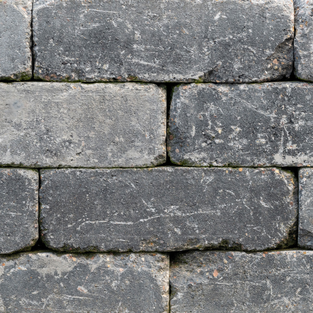 Diephaus  Mauerstein Antik Basalt 42 x 21 x 14 cm Bild 2