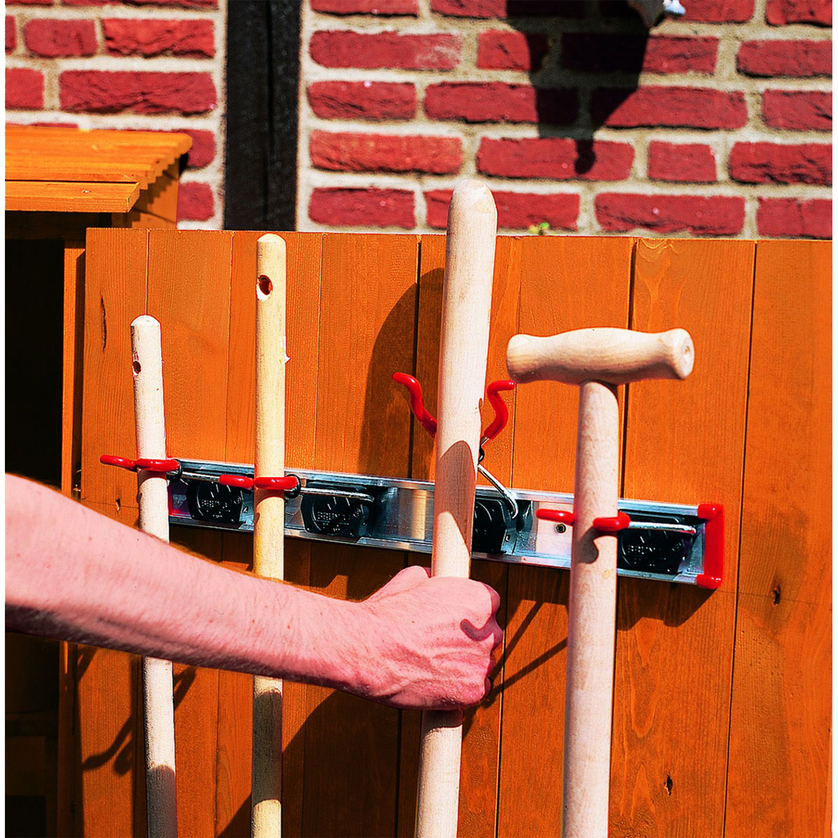 Bruns- Schiene mit 4 Gerätehaltern