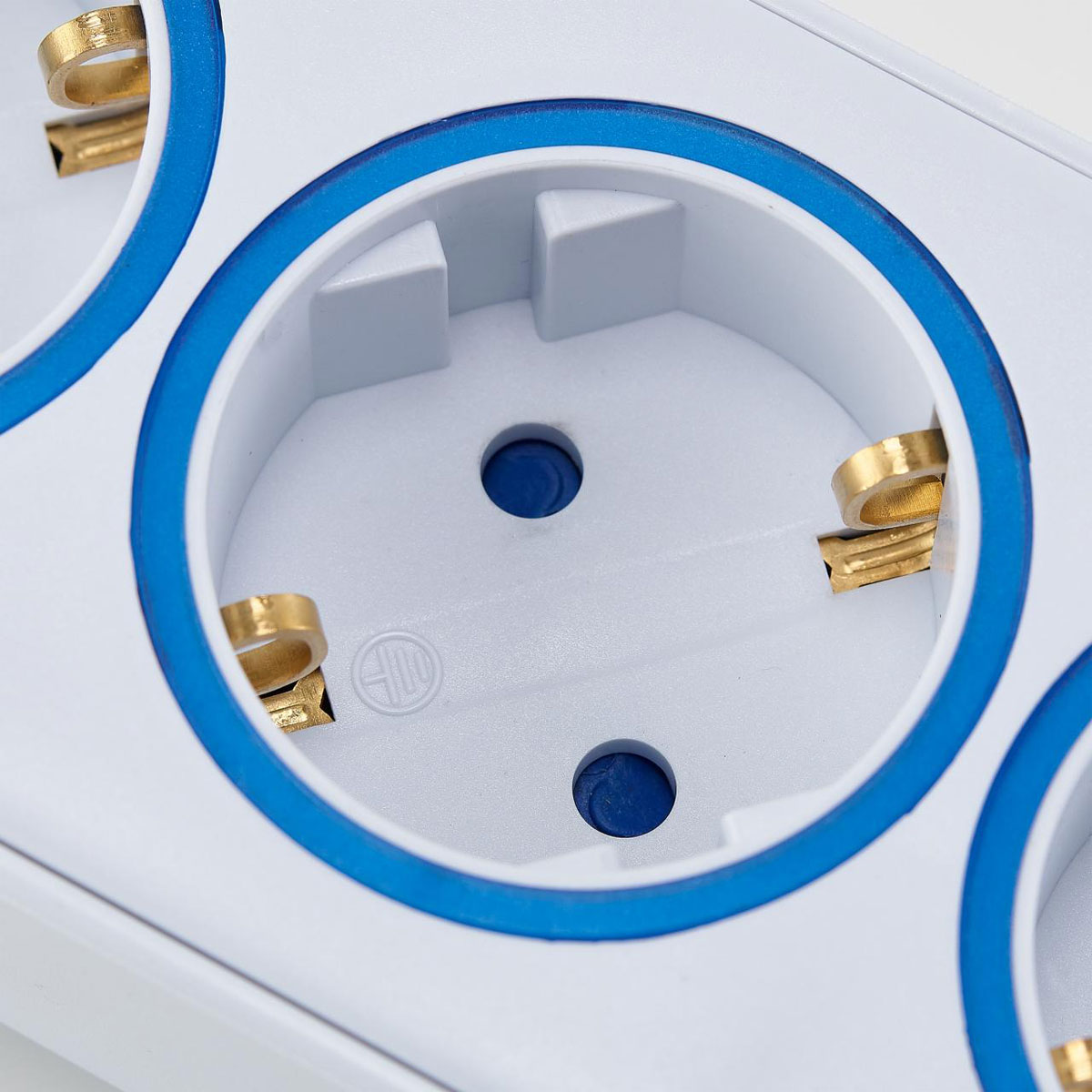 BLAUPUNKT Steckdosenleiste 4-fach 2m weiß Bild 4