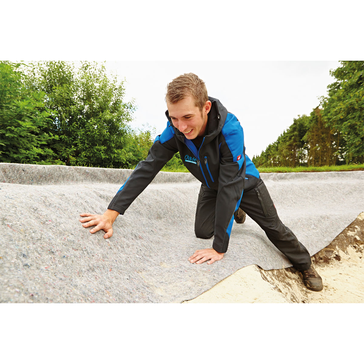 Oase Teich-Schutzvlies 200 x 500 cm 200g/m² weiß Bild 3