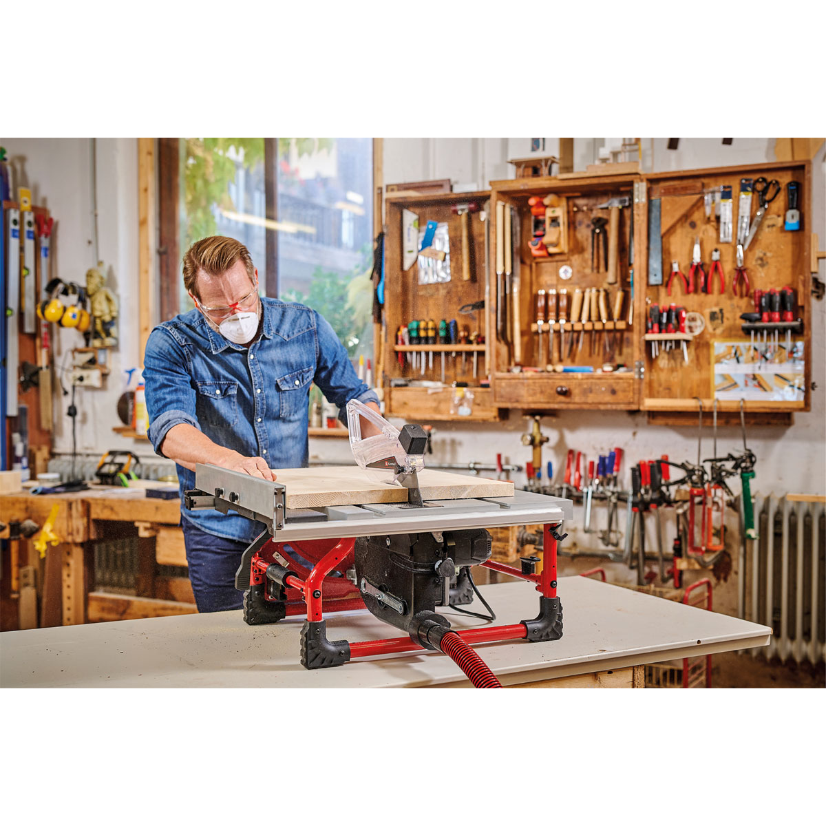 Einhell  Tischkreissäge TE-TS 254 T Bild 2