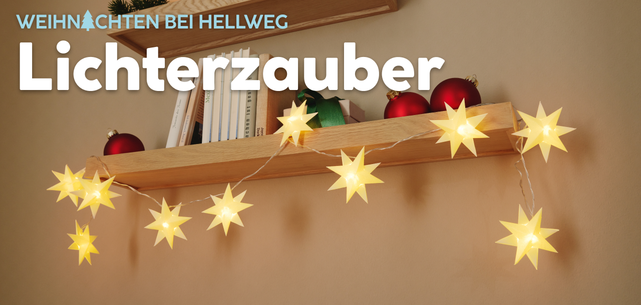 Dekorierte Lichter an der Wand 