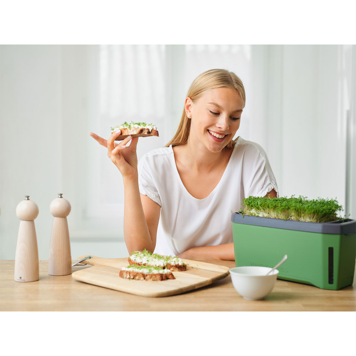 Anzuchtgefäß Harry Herbs mit Deckel dunkelgrün Bild 3