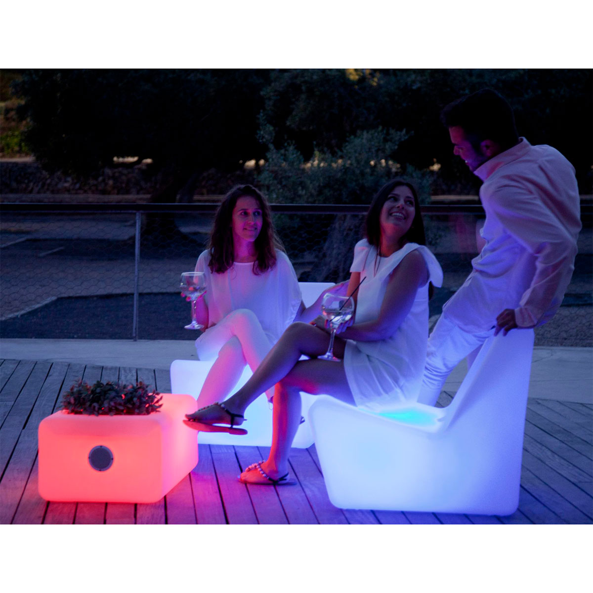 LED-Gartensessel „Tarida Sit 66“, ohne Armlehnen, weiß