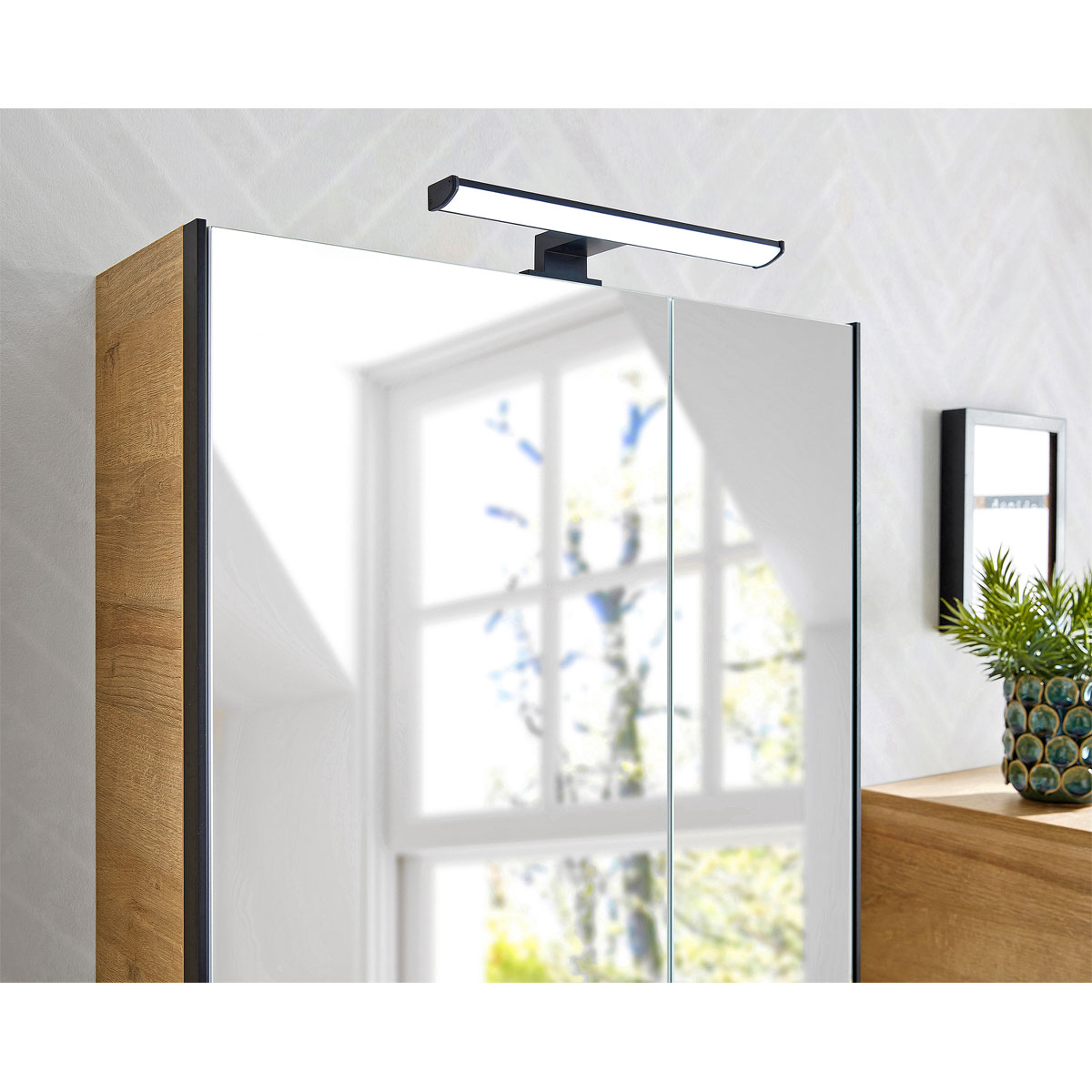 Pelipal LED-Spiegelschrank Victoria 60 x 70 x 20 cm Bild 4