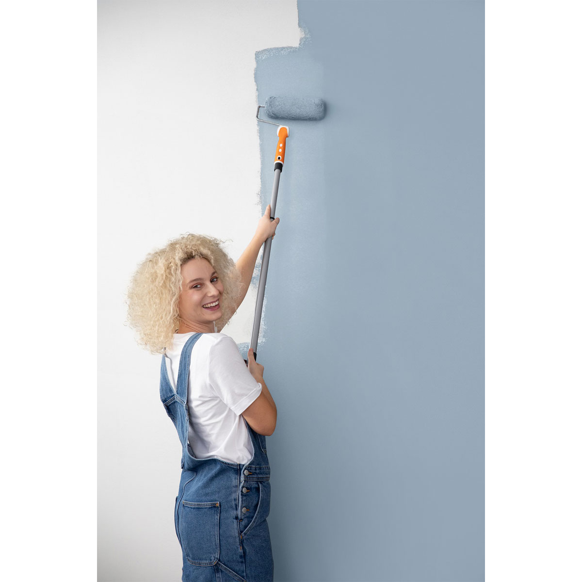 Alpina Innenfarbe pure farben 2,5 L Rauchblau matt Bild 3