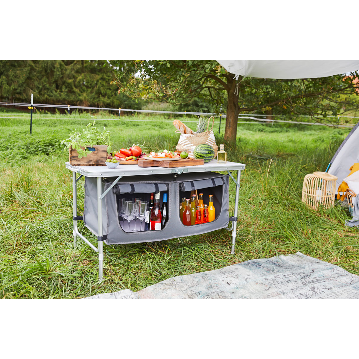 Der praktische Klapptisch / Beistelltisch für Picknick & Camping
