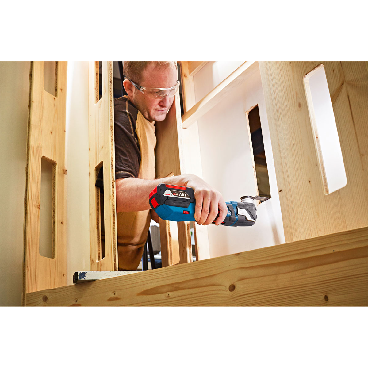 Bosch Professional  Akku-Multitool GOP 18V-28 Solo Bild 6