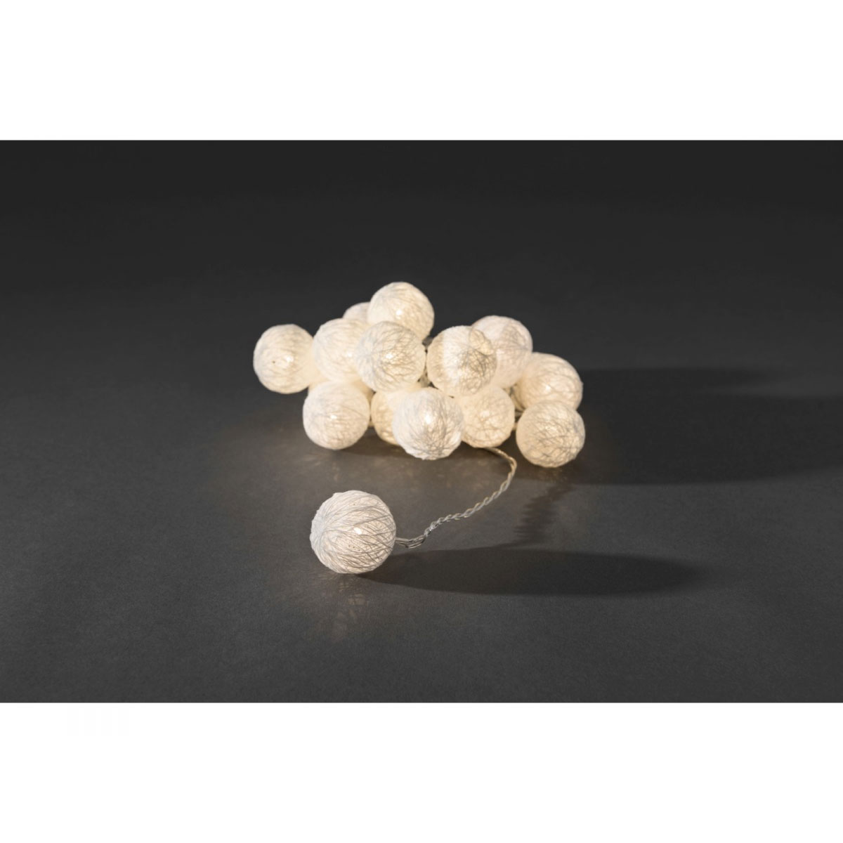 Konstsmide Dekolichterkette weiße Baumwollkugeln 3,5 cm | 924349