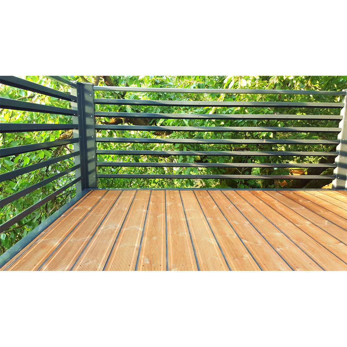 Designbalkon Small mit Lamellengeländer 288 x 200 x 290 cm Bild 6