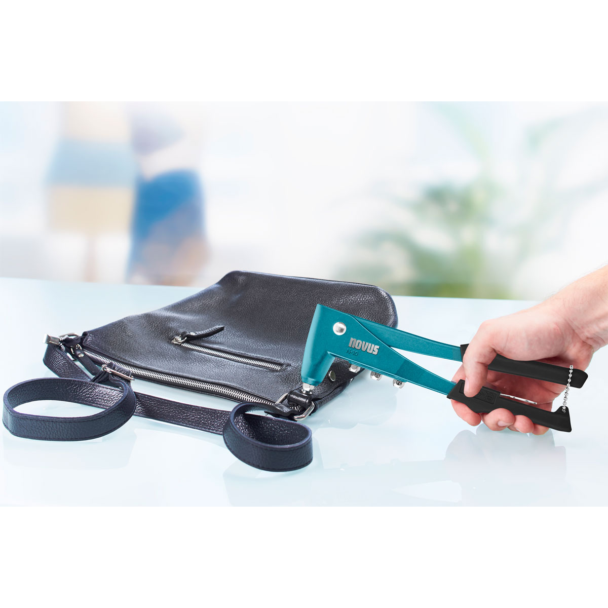 Novus Blindnietzange N-10 Set inkl. 60 Alu Blindnieten Bild 4