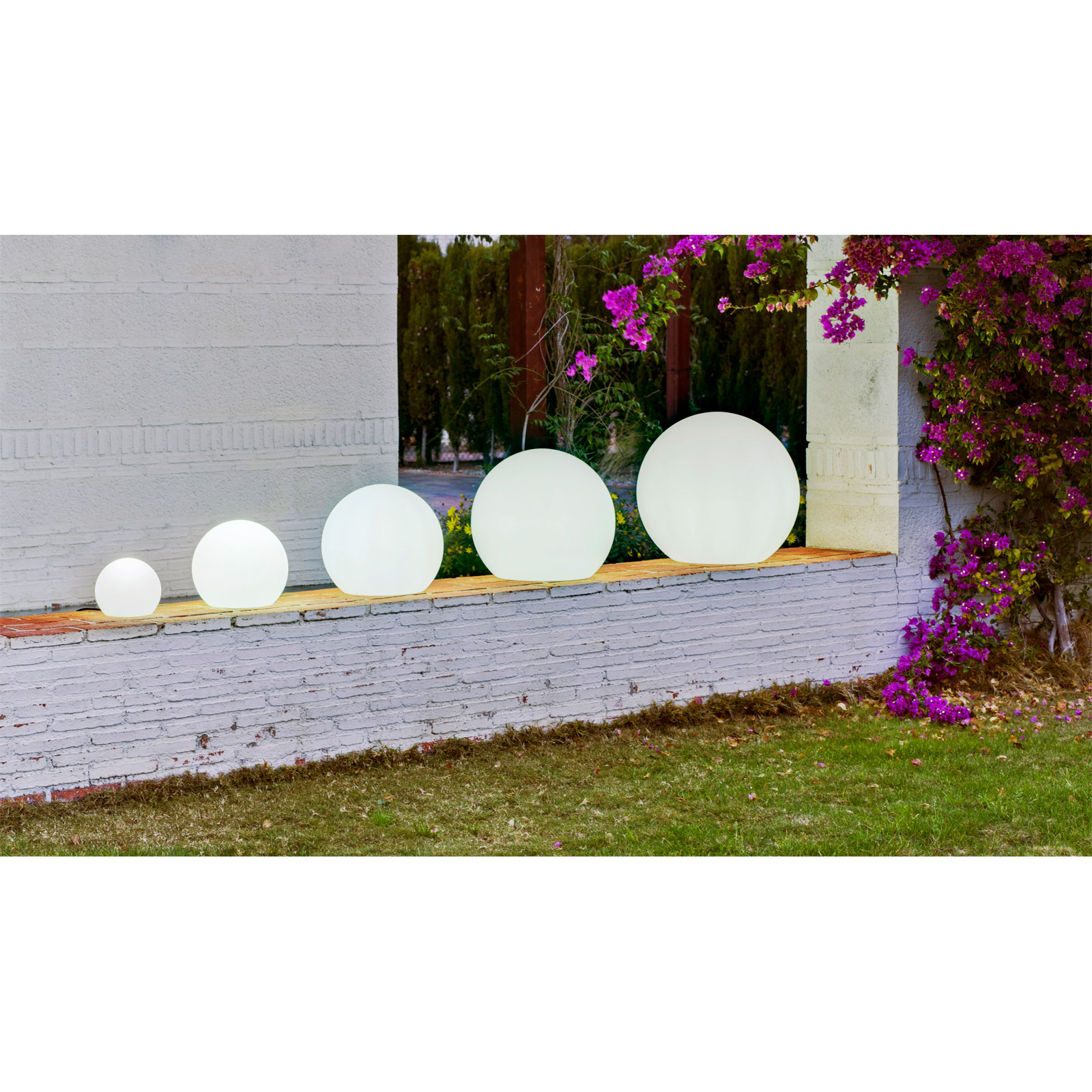 NewGarden Kugelleuchte Buly 50 Ø 50 cm wetterfest weiß Bild 4