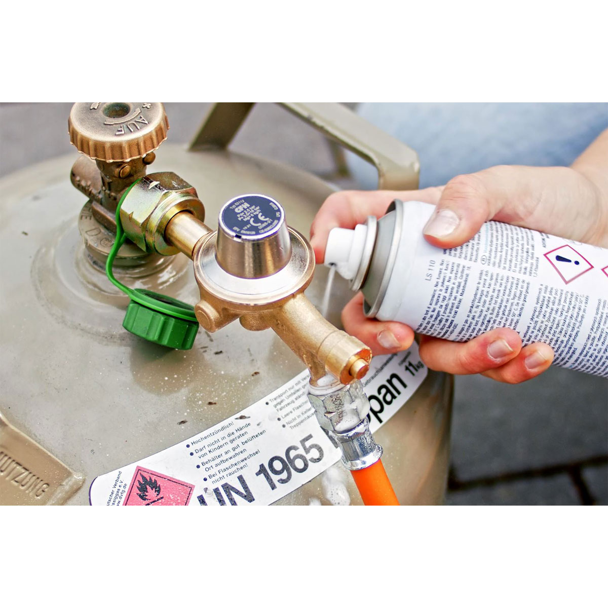 CFH Lecksuchspray Control Plus 150ml Bild 2